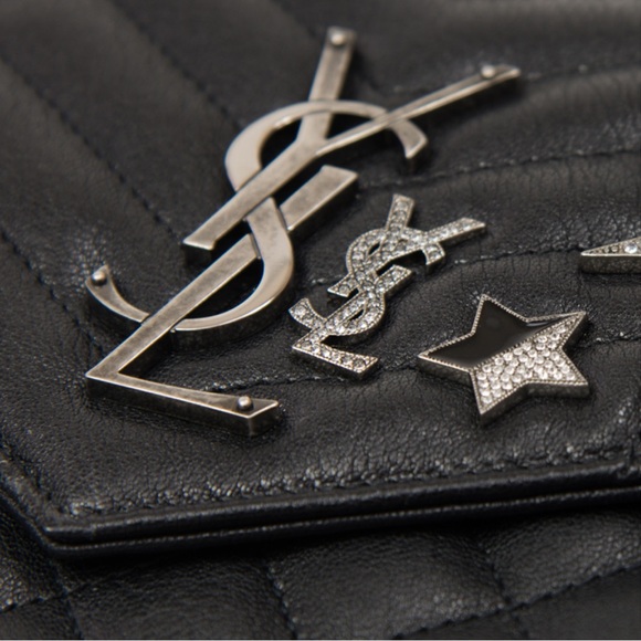 💯authentic Yves Saint Laurent Black Quilted Star Embellished Clutch envelope - Picture 3 of 7